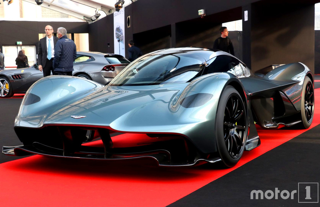In Photos.. Aston Martin Red Bull AM-RB 001