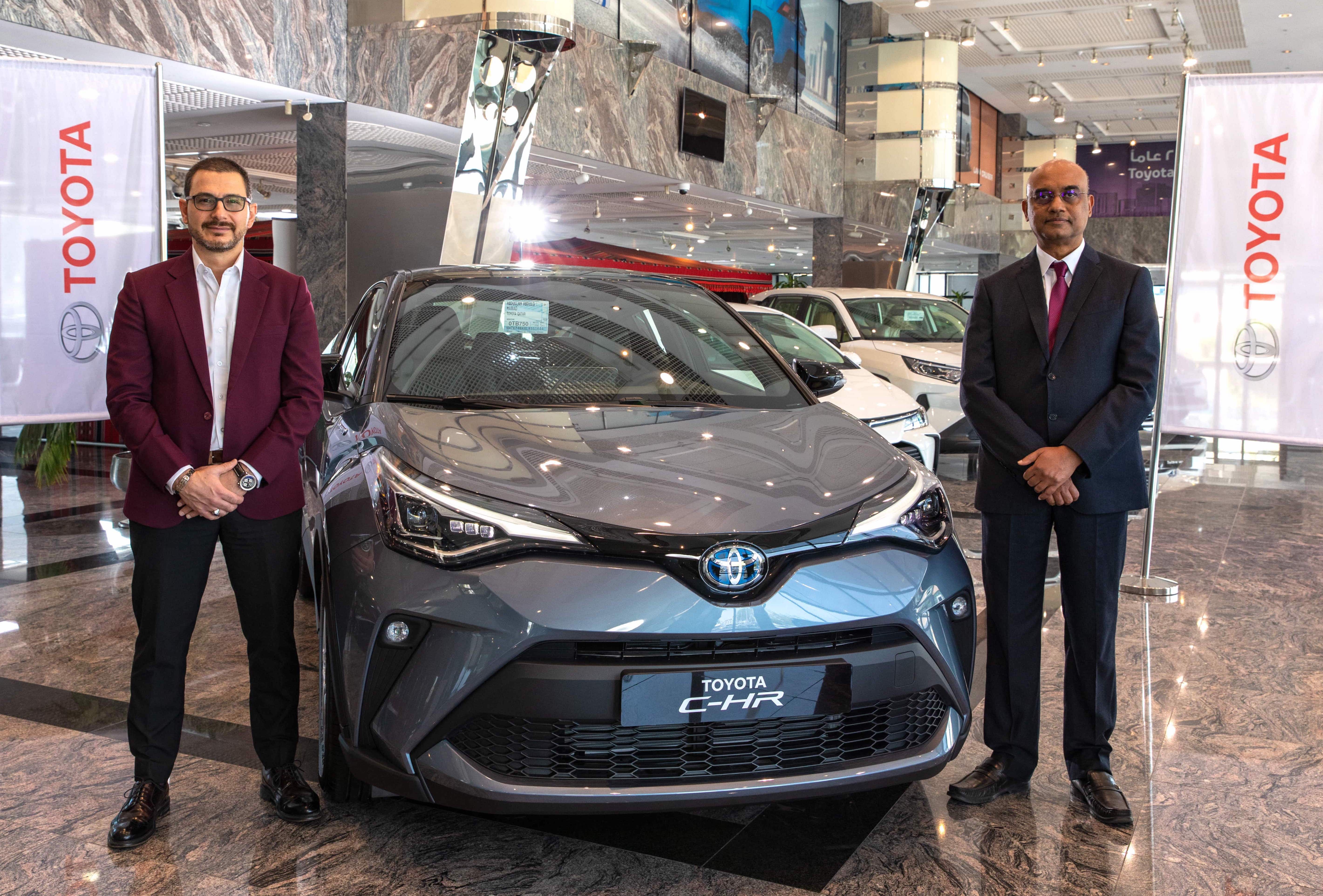 عبد الله عبد الغنى تحتفل باطلاق السيارة الجديدة كليا تويوتا C-HR 2020 الهايبرد