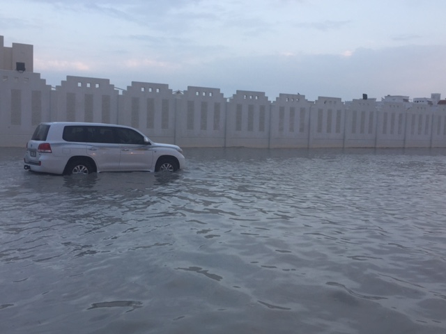 Video.. Two hours of rain floods Doha
