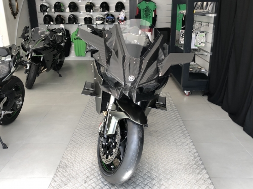 Kawasaki Ninja H2R  2018