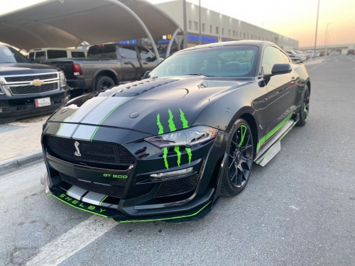 Ford Mustang... 2019