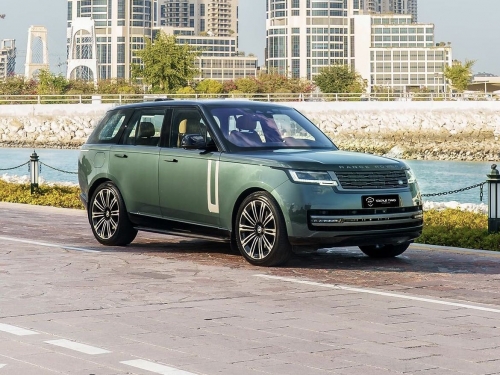 Land Rover... 2022