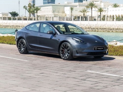 Tesla Model 3   2022