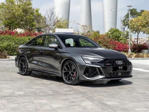 Audi RS 3  2024