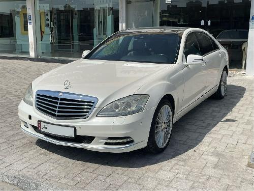 مرسيدس بنز S-Class Sedan 300