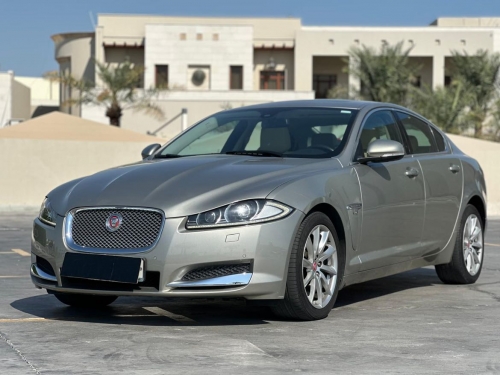 Jaguar XF  2014