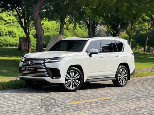 Lexus LX 600... 2023