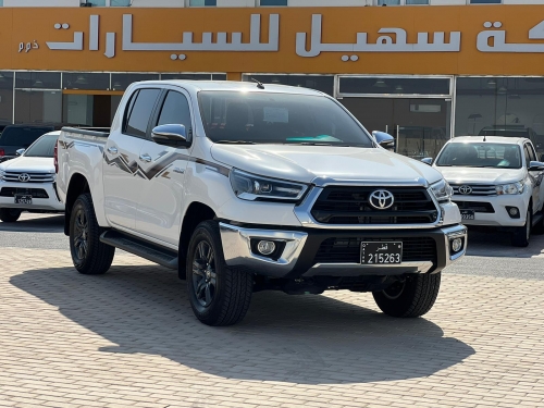 Toyota Hilux  2024