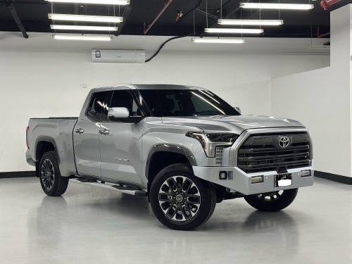 Toyota Tundra  2022