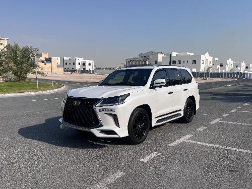 Lexus LX 570 S Black Edition