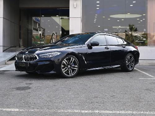 BMW 8-Series	 840i