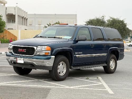 GMC Suburban. 